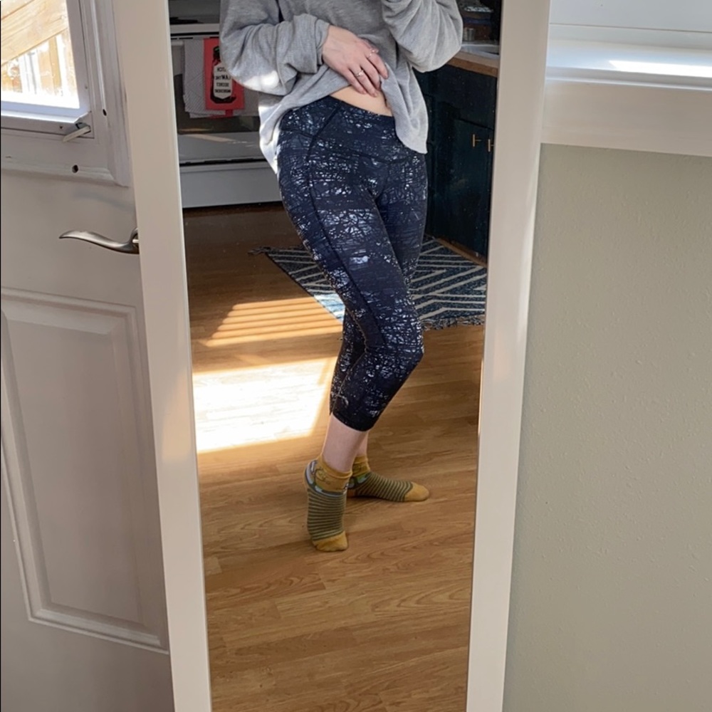 Old Navy Patterned Yoga Pants